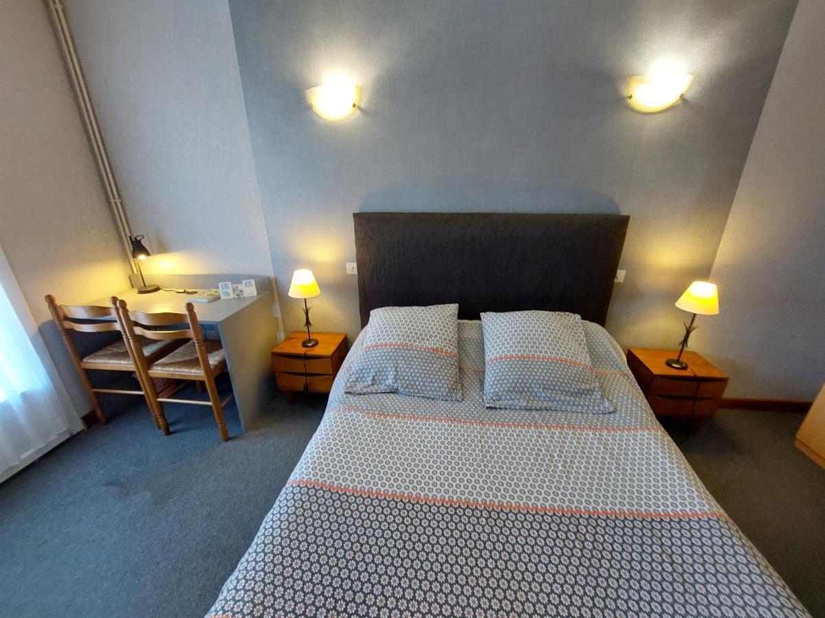 L'Accent - Hotel 2 Etoiles Et Restaurant - Logis Hotels 阿斯塔福特 外观 照片